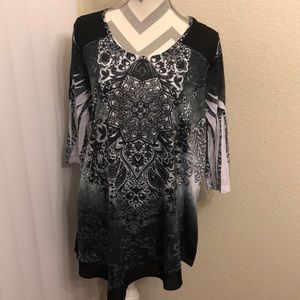 Women’s Tunic Blouse